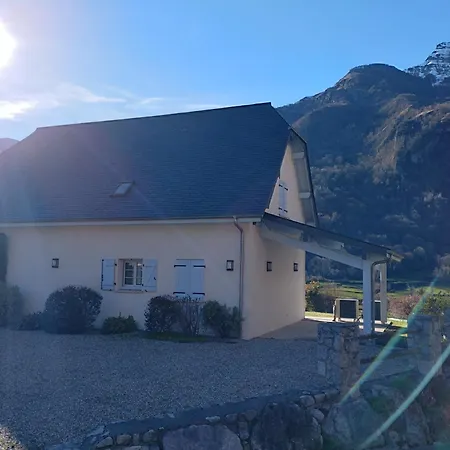 Les Hauts De Louvie-Soubiron
